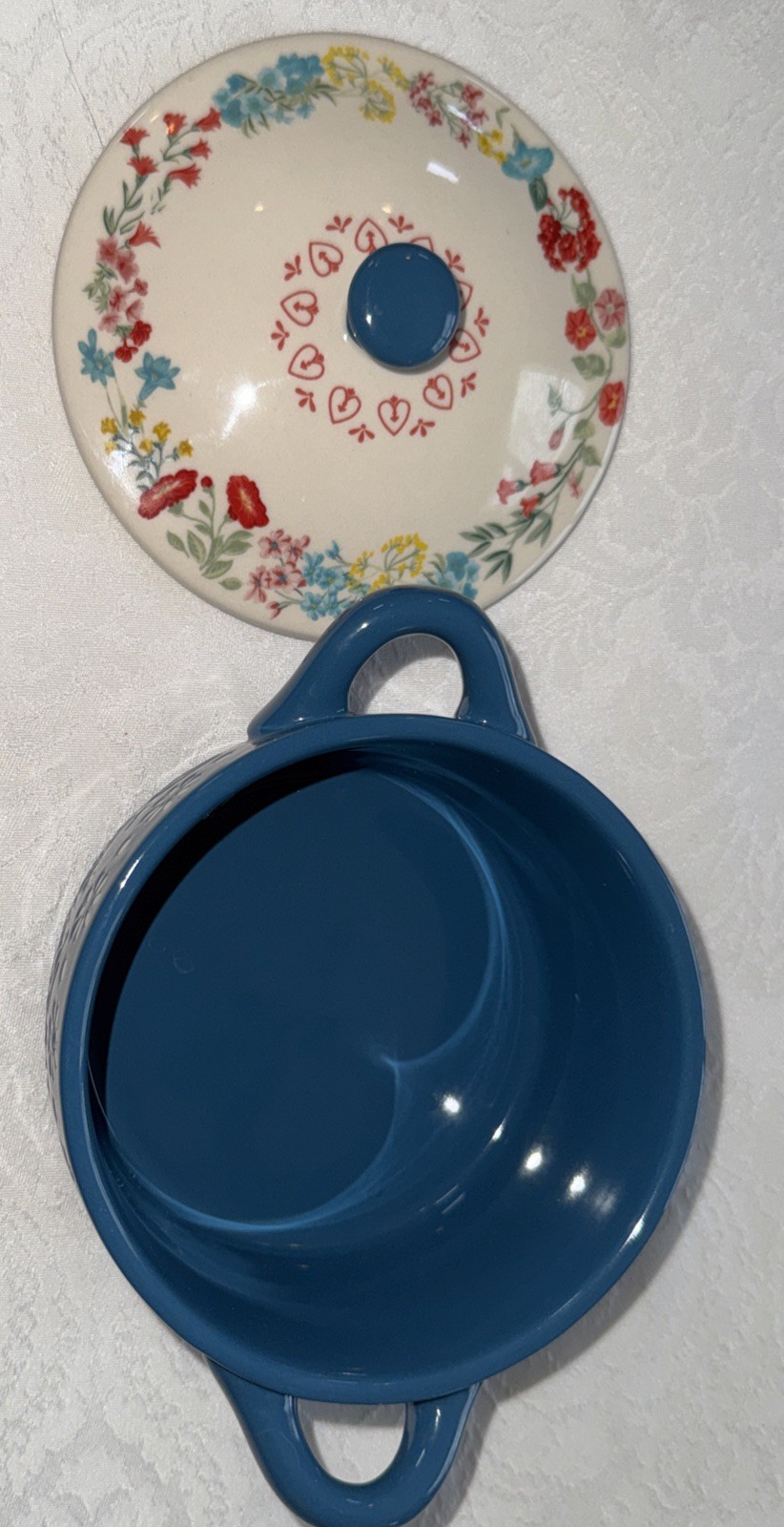 Pioneer Woman Fancy Flourish Mini Cocotte with Lid 16 oz 4.5” In Diameter Blue