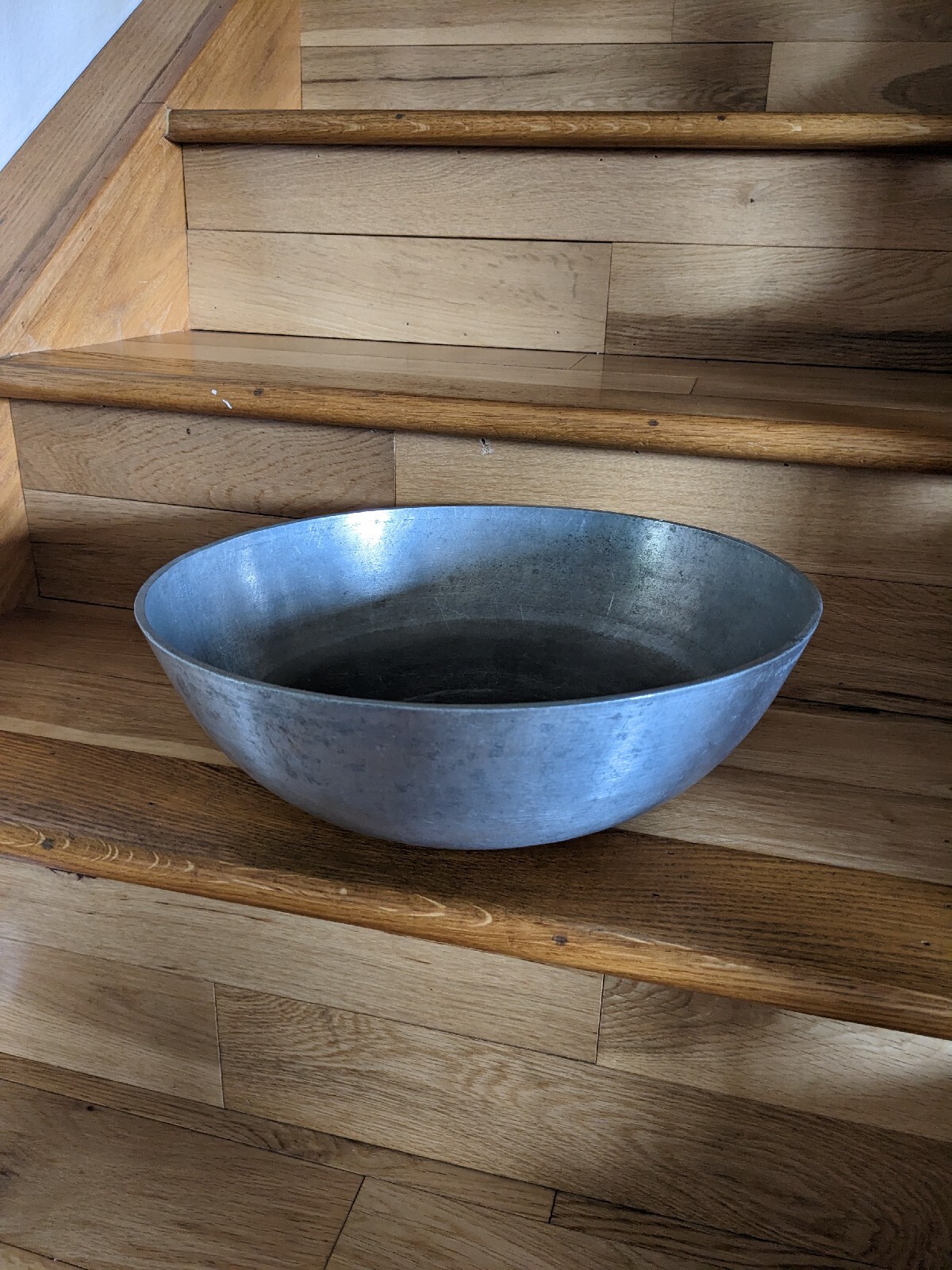 Contemporary Hard Anodized Solid Heavy Guage Aluminum Wok 6 Qt. 2.4 lb. 13x5x.5″