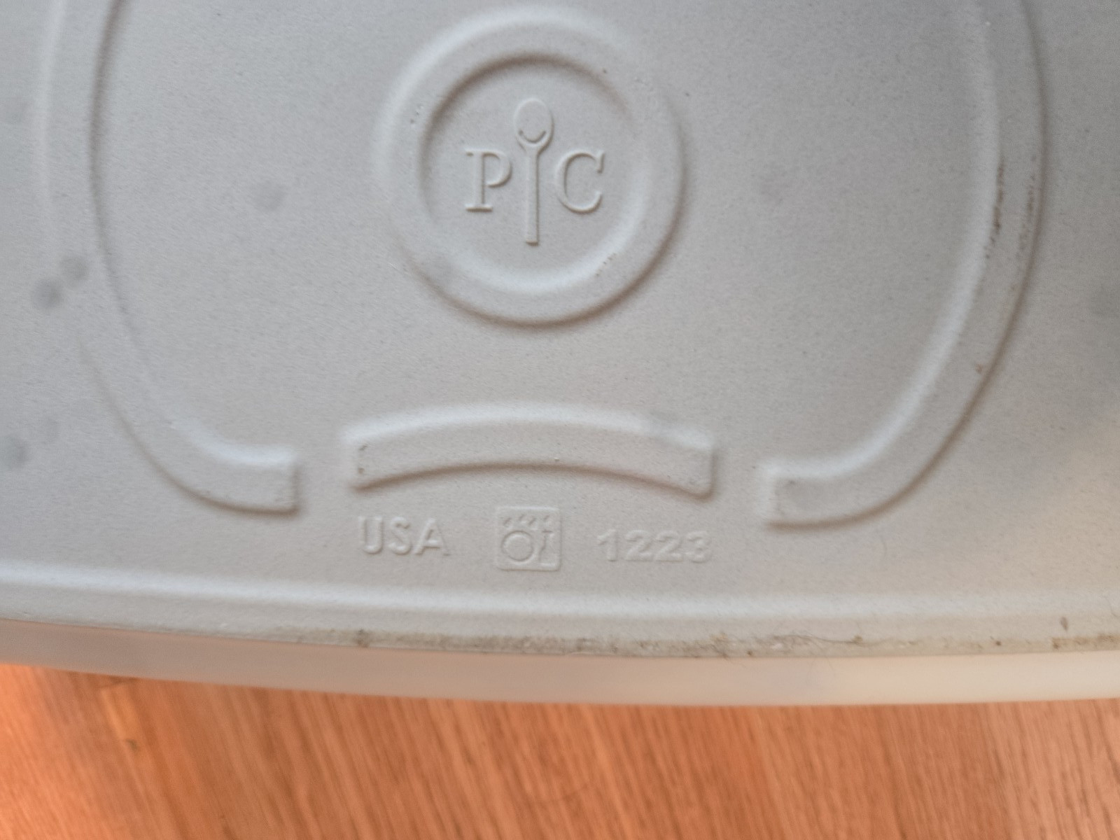 Baking Pan The Pampered Chef 9×13 Stoneware Unglazed #1223 Lightly Used