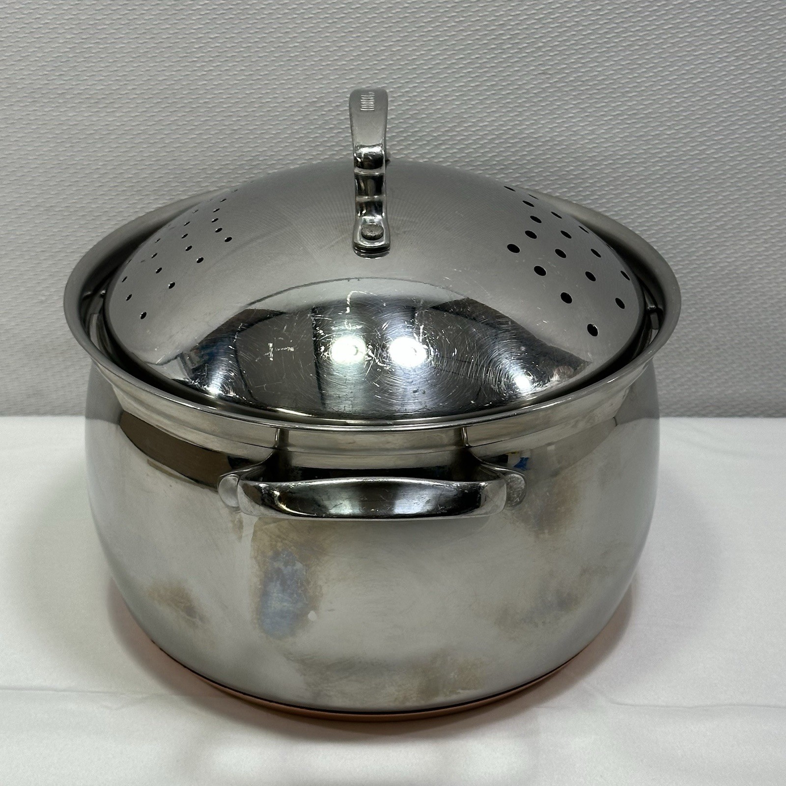 Belgique 6 Quart Strainer Pot Stainless Steel With Locking Straining Lid Copper