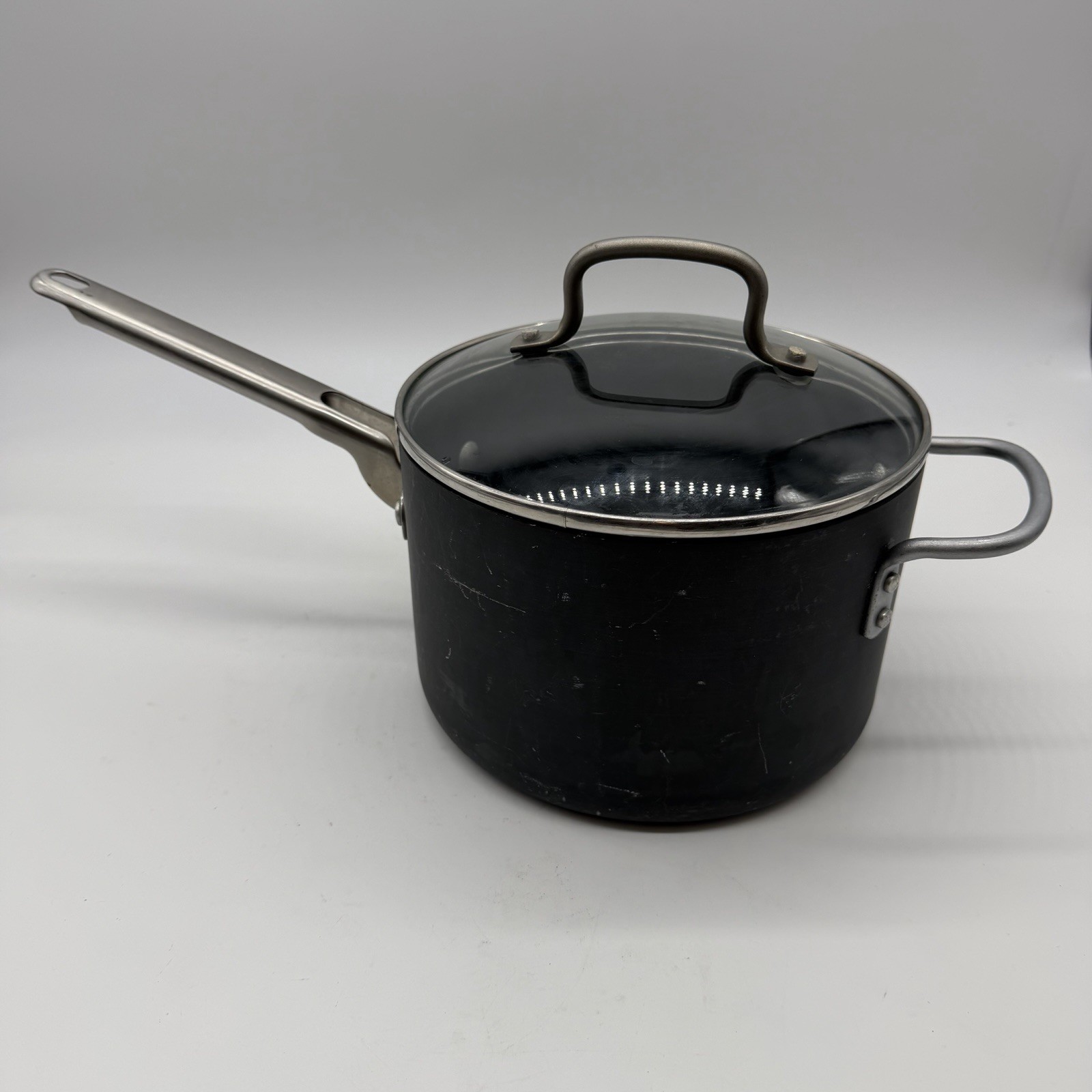 Calphalon 4 1/2-Qt Hard-Anodized Aluminum Stockpot #8704-1/2 w/Lid