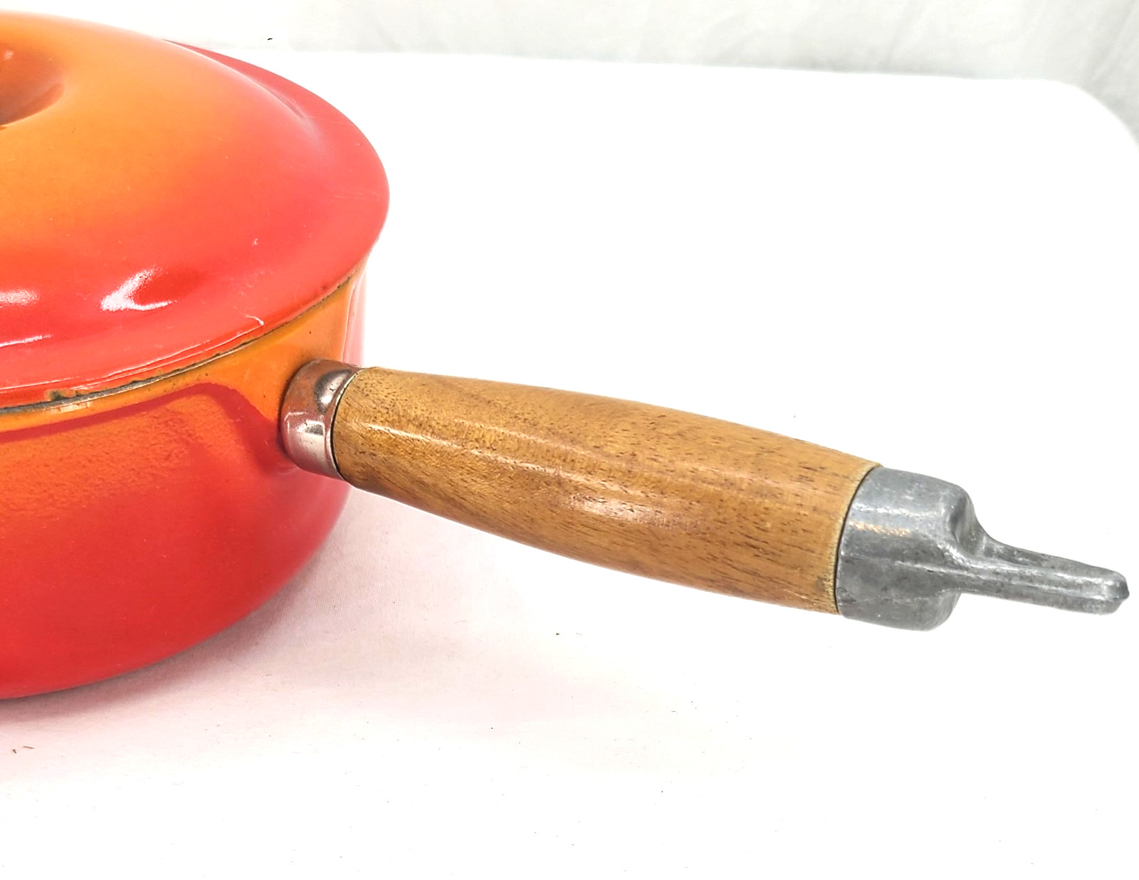 Vintage Le Creuset Flame Orange #16 Wood Cast Iron Lid 6″ Sauce Pan Pot Set