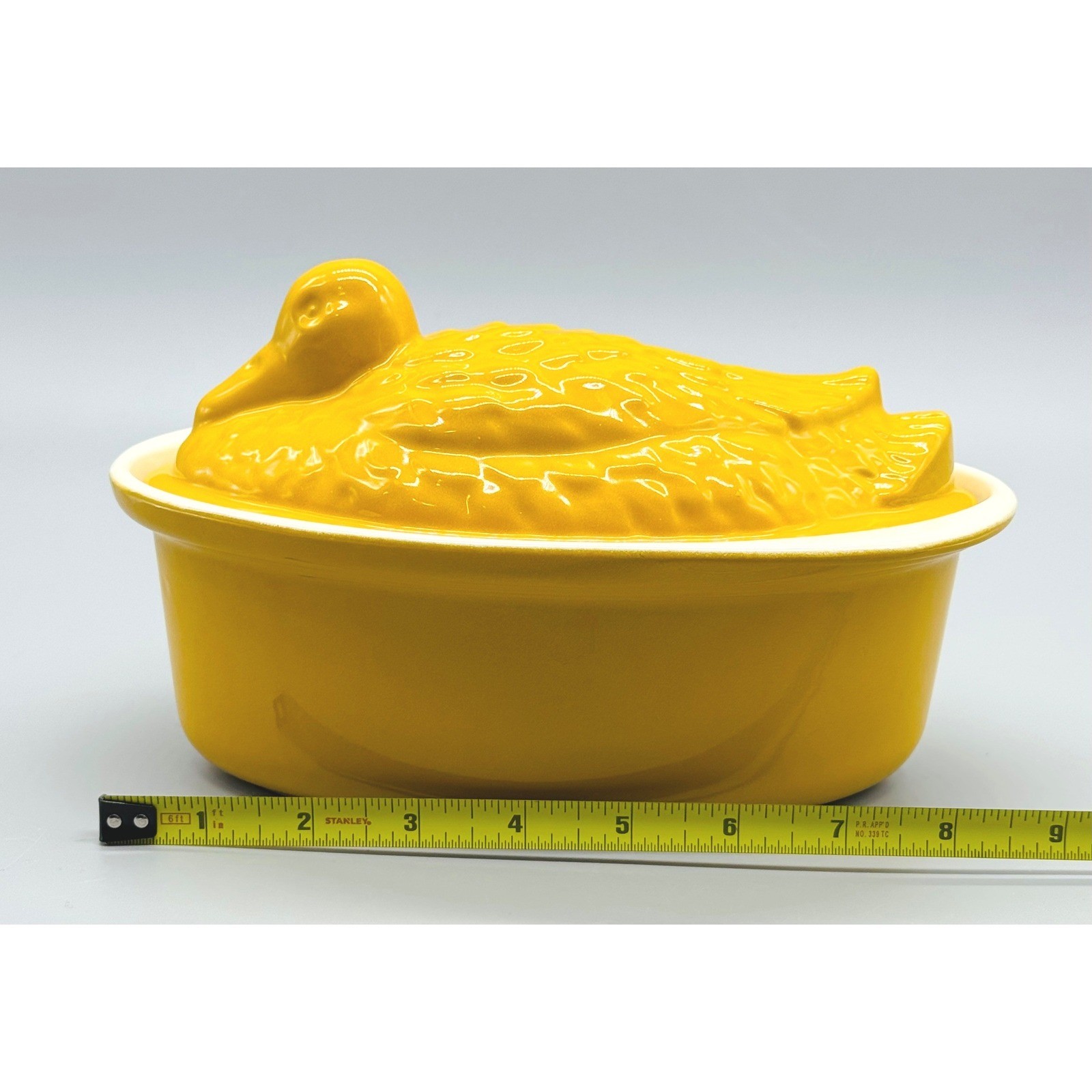 Chasseur France Yellow Duck Enameled Cast Iron Pate Terrine Mold 1.25 Quarts