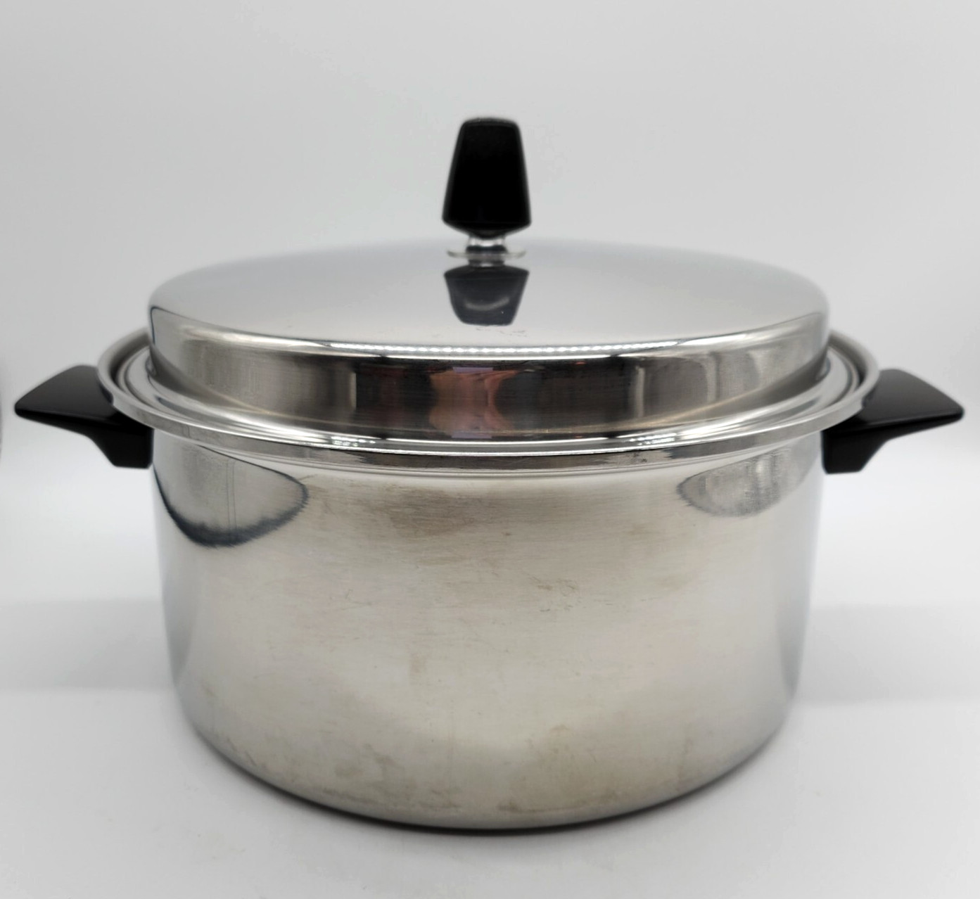 VTG Regal Stockpot 6 Qt 18-8 Stainless Steel 3 Ply with Lid USA