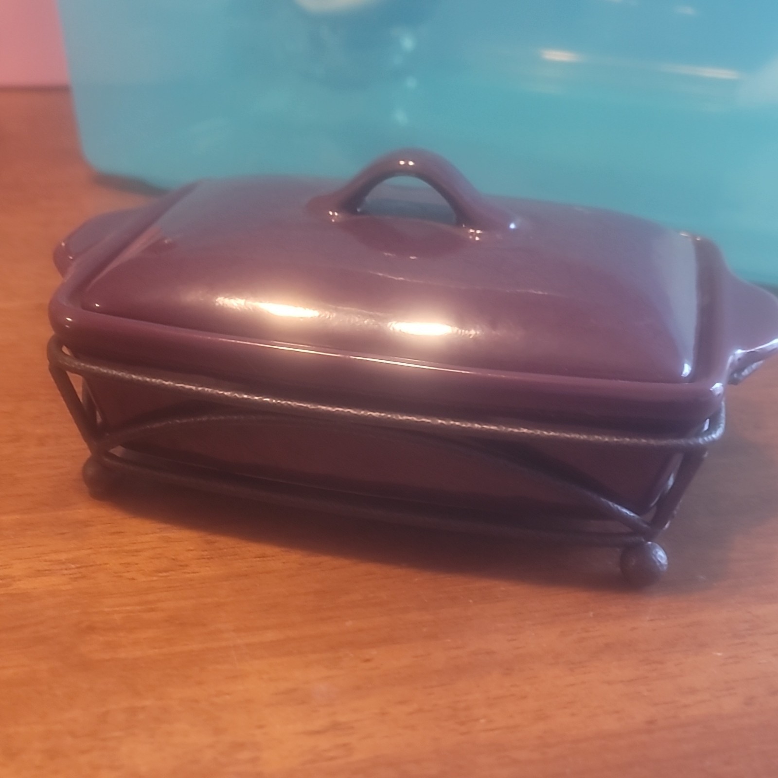 Tastefully Simple Purple Ceramic Rectangular Casserole Dish w/ Lid Trivet