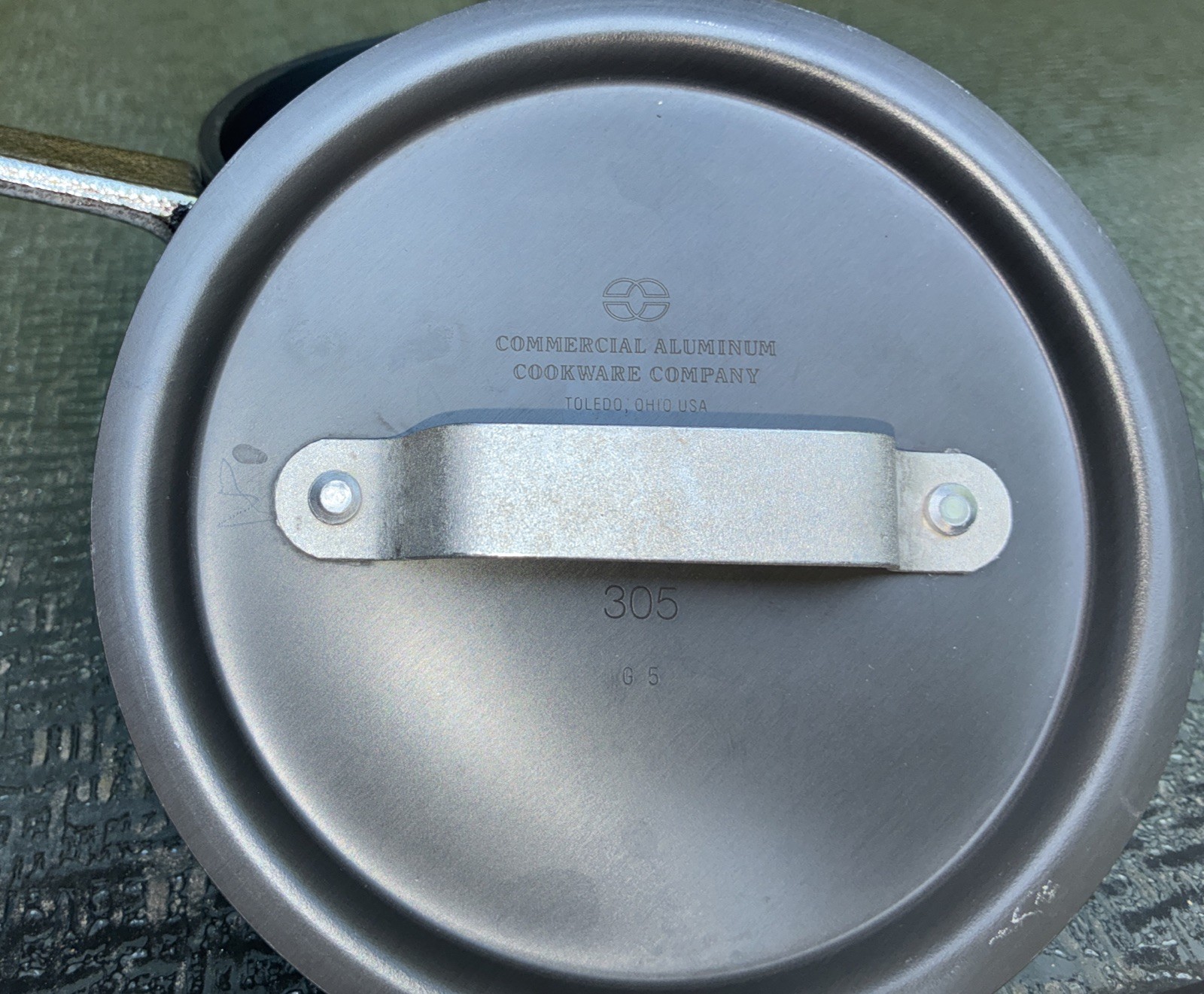 Commercial Aluminum 1.5 Quart Model 305 Heavy Duty Pot And Lid
