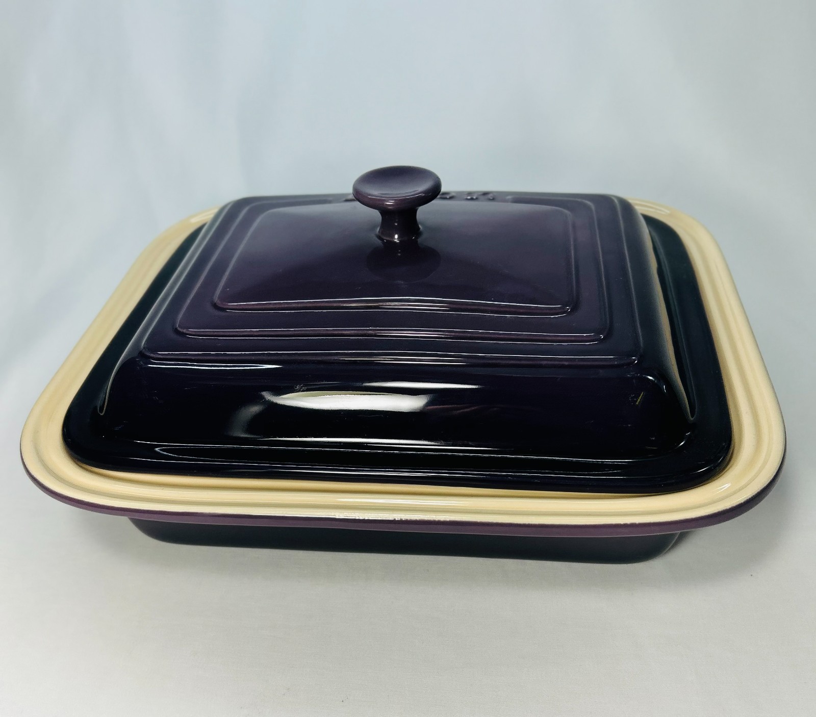 Le Creuset Retired Cassis Purple Covered Stoneware Casserole Dish 19-10