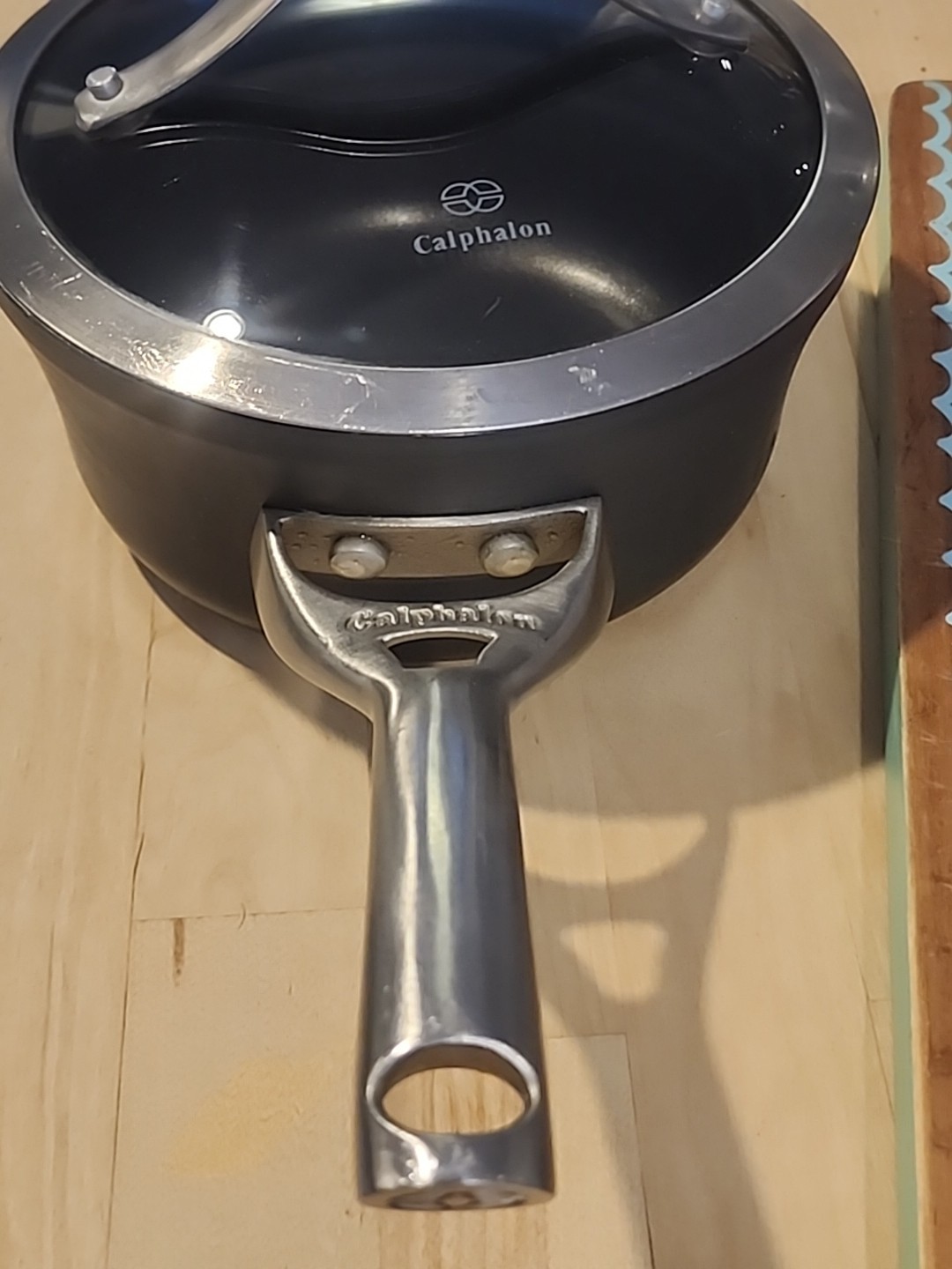 🔥 Calphalon Aluminum 1 1/2 Qt Anodized Sauce pan 8701 Glass Lid 🔥