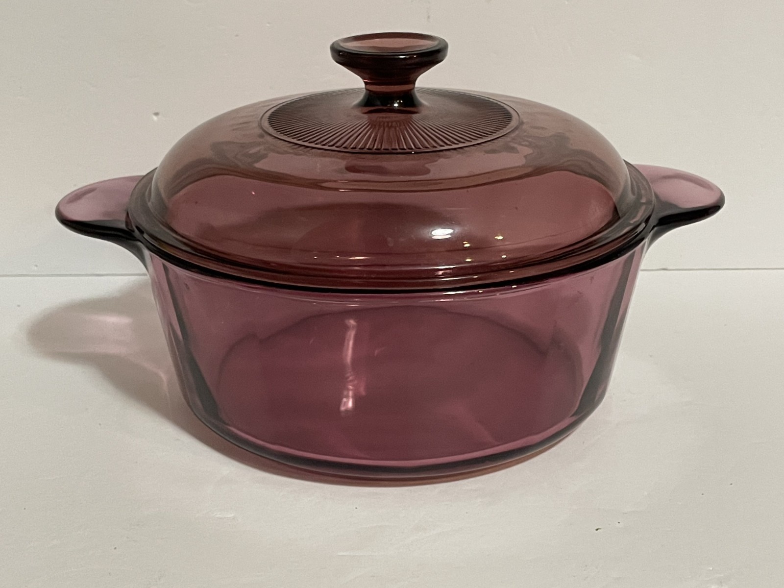 Vintage Corning Cranberry Casserole Pot w/ Pyrex V2.5C Lid 2.5 Liter #1156