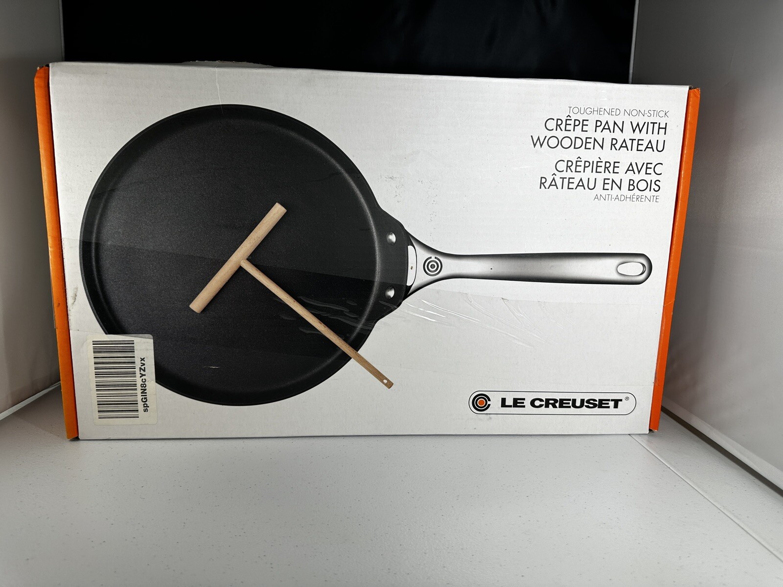 Le Creuset Toughened Nonstick PRO 11″ Crepe Pan with Wooden Rateau NEW