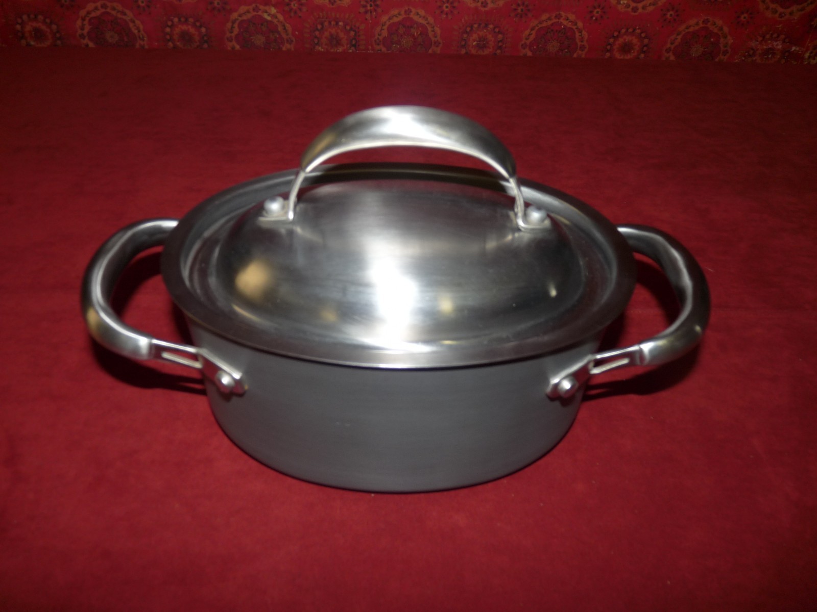 FOUR TECHNIQUE POTS / PANS WITH LIDS – HARD ANODIZED NONSTICK COOKWARE