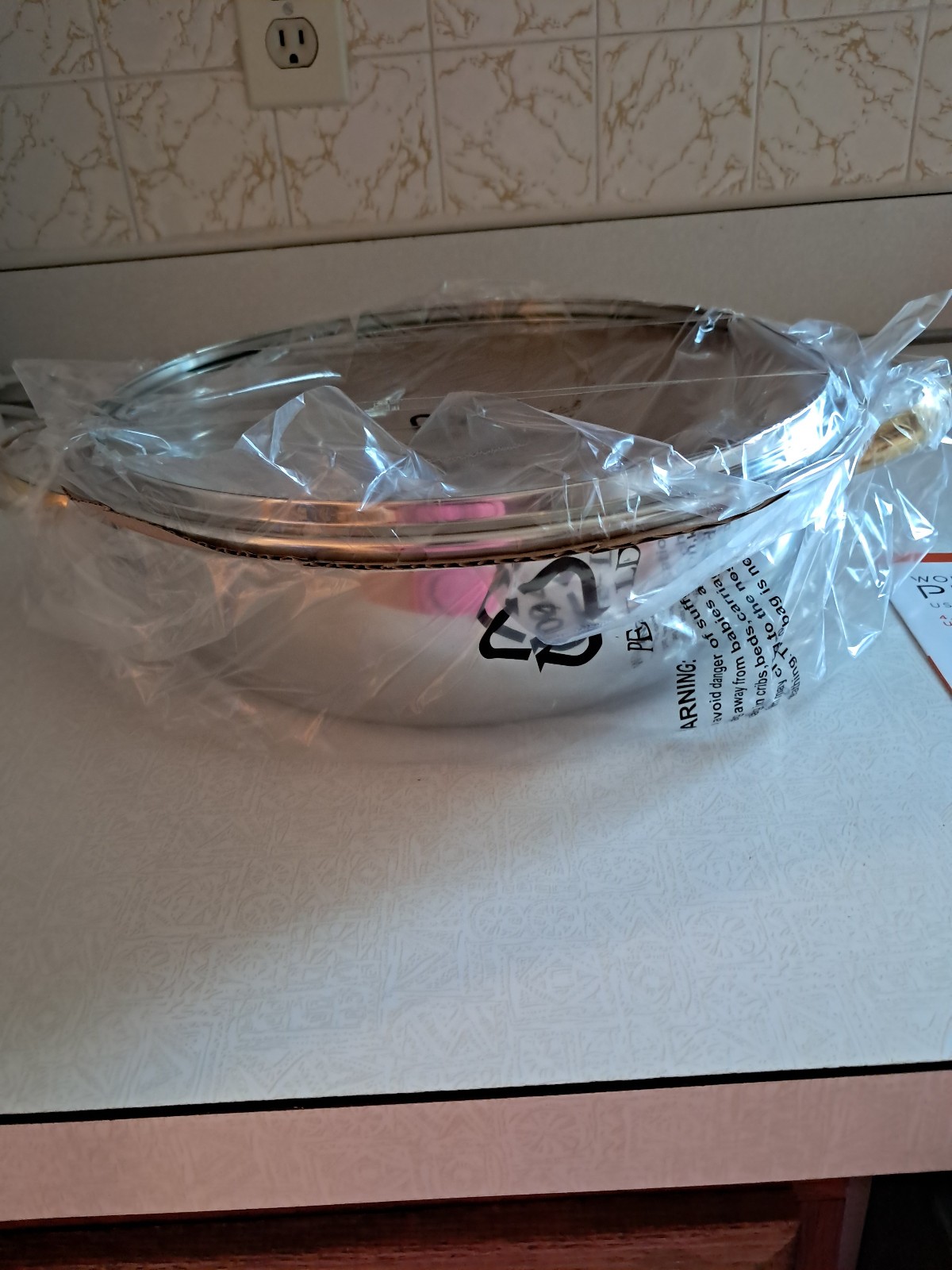 WOLFGANG PUCK 4.7 QT STAINLESS STEEL UNIVERSAL PAN WITH LID NIB