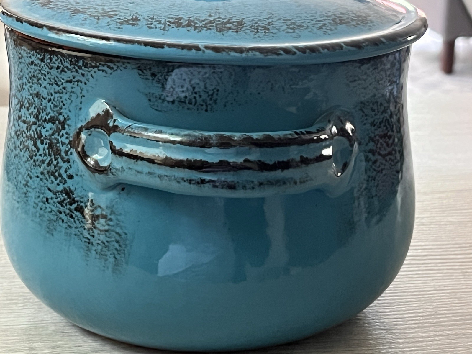 De Silva Bean Pot Made in Italy Glazed Teal Blue Heavy Duty
