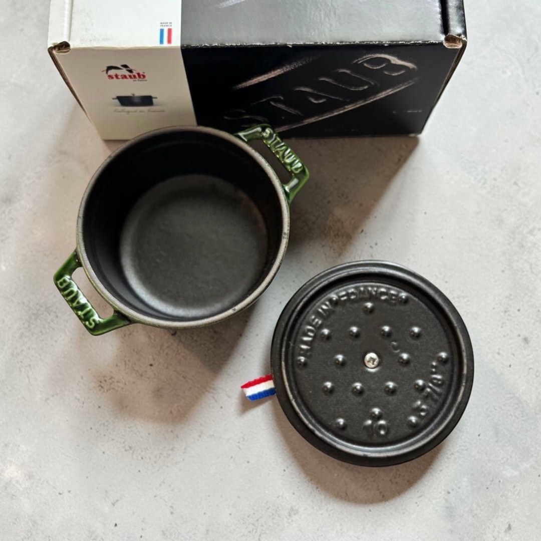 Staub pico cocotte Ronde Round 10cm Basil Green rare USED JP