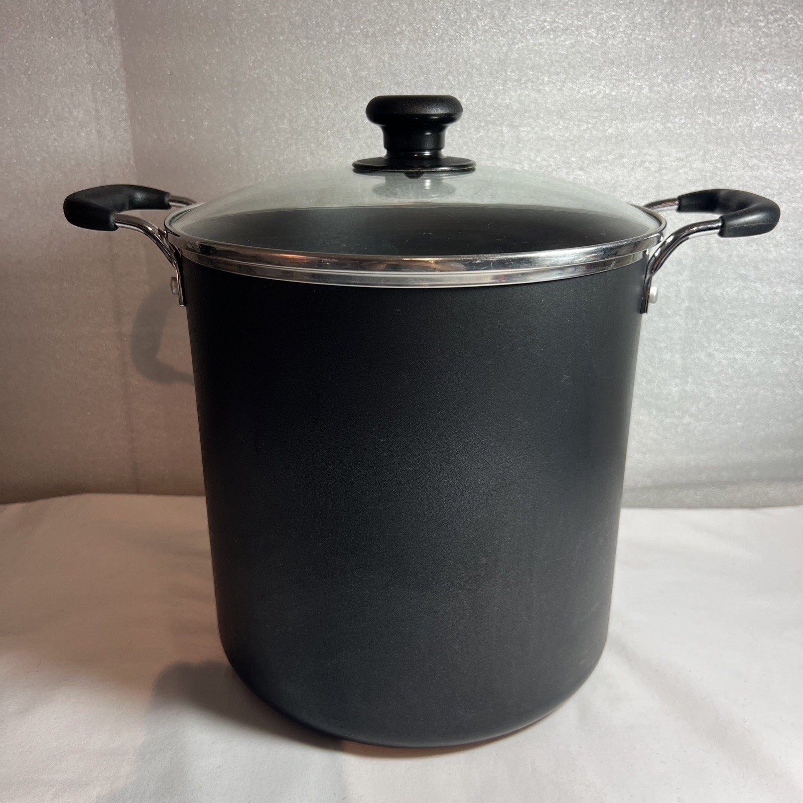 T-Fal 2PC Aluminum Plastic Glass Stockpot Cookware Set 350F 12QT Black Stock