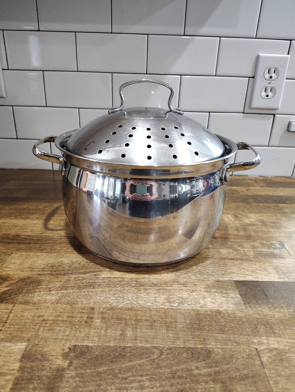 Belgique 6 Quart Strainer Pot Stainless Steel With Locking Straining Lid