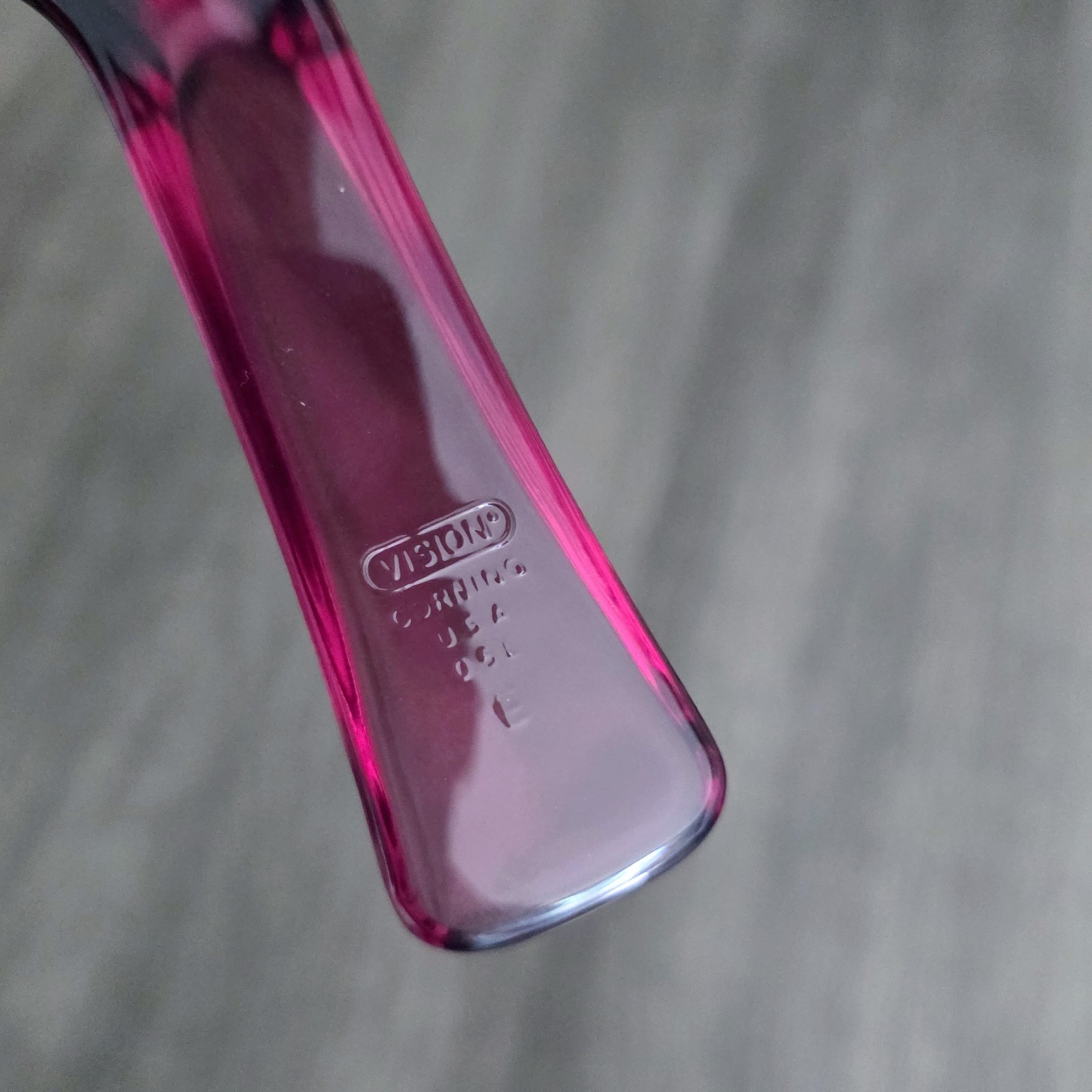 Set of 4 Corning/Pyrex Vision Cranberry Glass Cookware Pans with 3 Lids