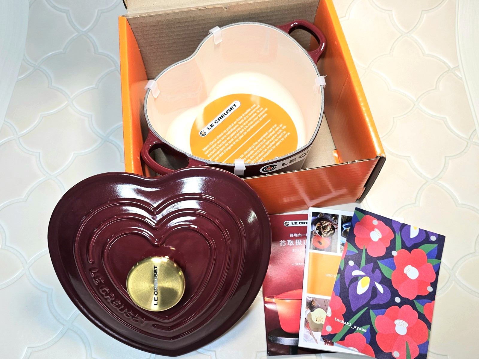Le Creuset Heart Shaped Cocotte D’amour 2Qt Rhone Red Garnet Dutch oven NIB