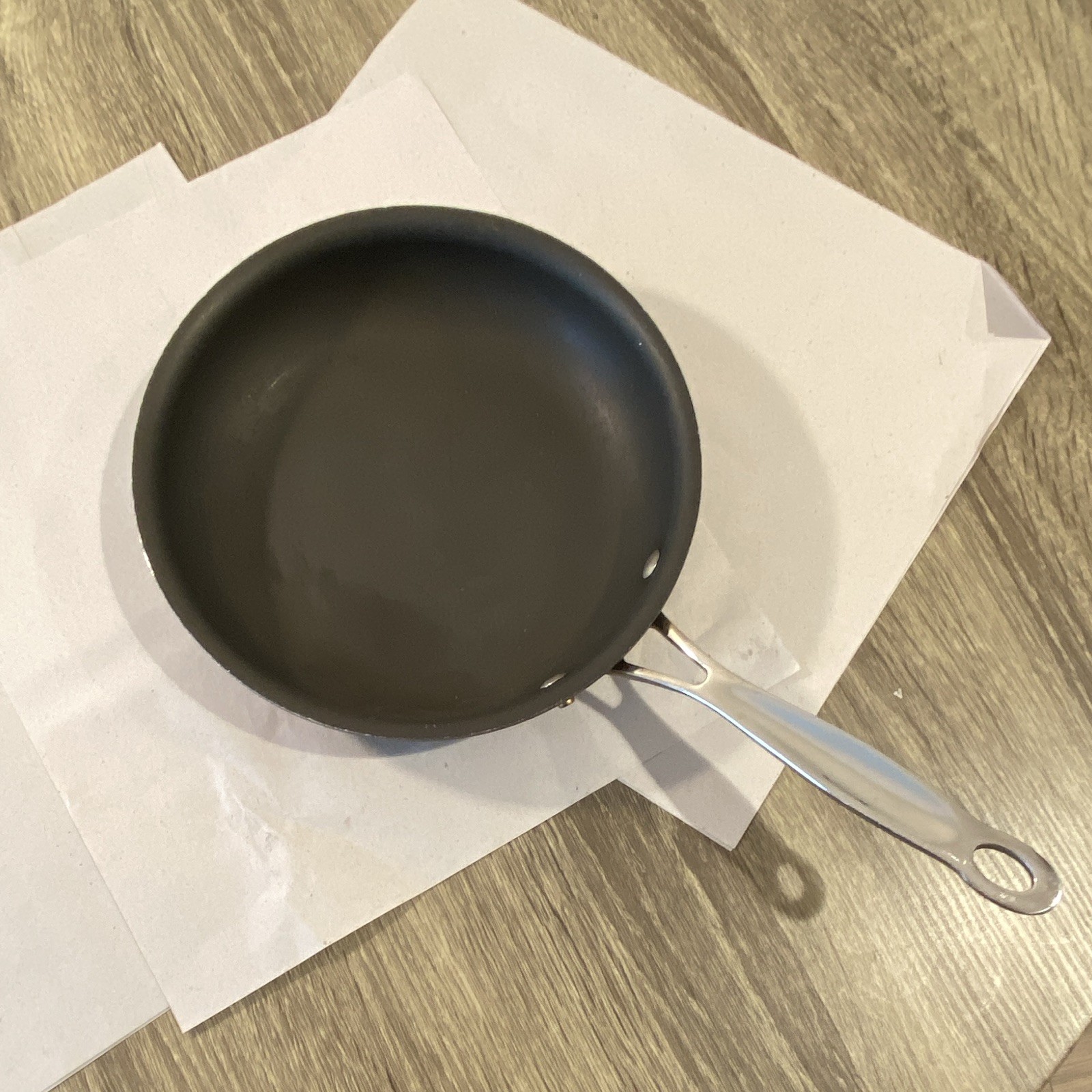 Cuisinart 8-Inch Black Non-Stick Frying Pan Metal Round Long Handle
