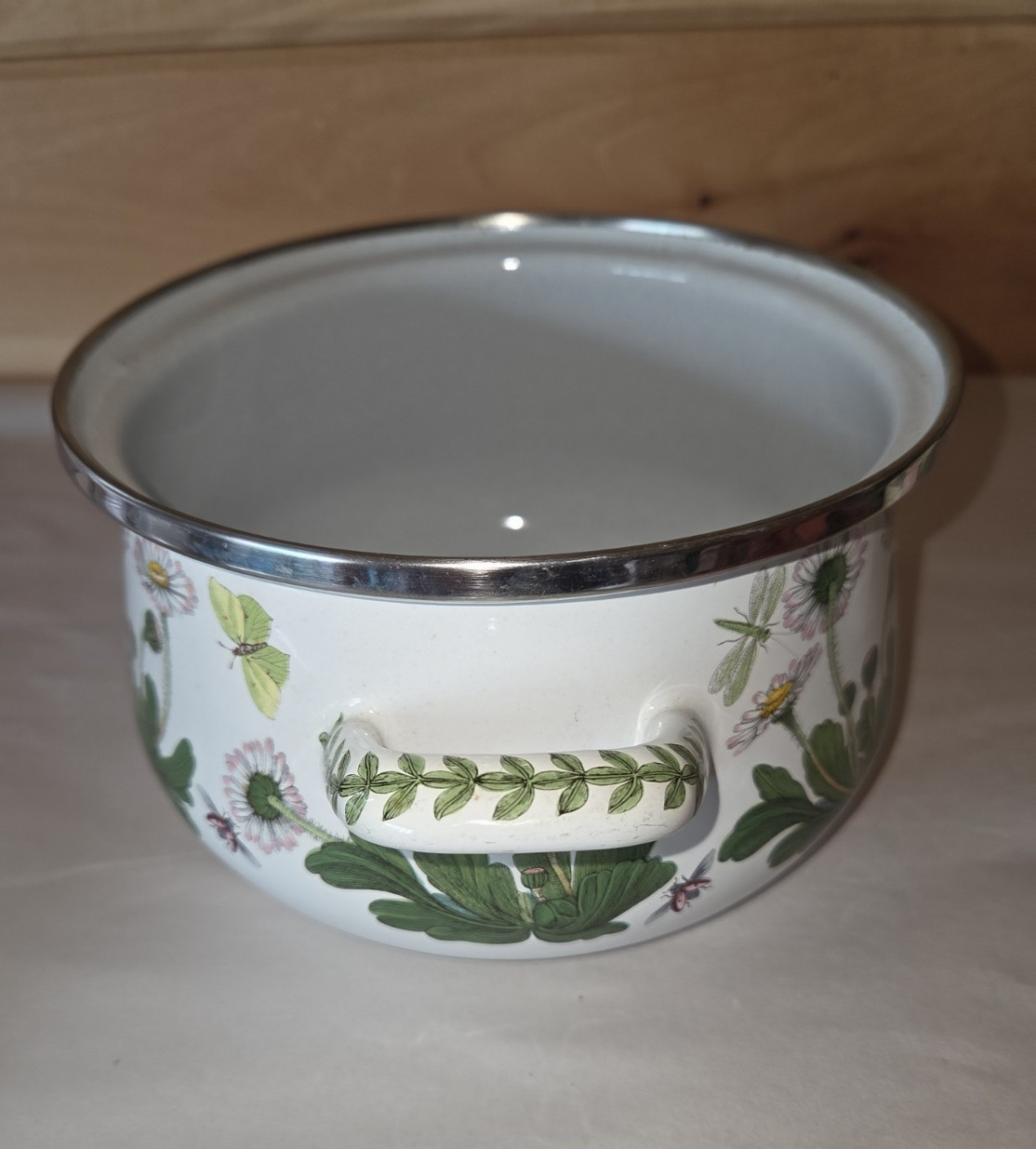 Portmeirion Botanic Garden Daisy 2 Quart Enamelware Casserole w/Lid Very Good!