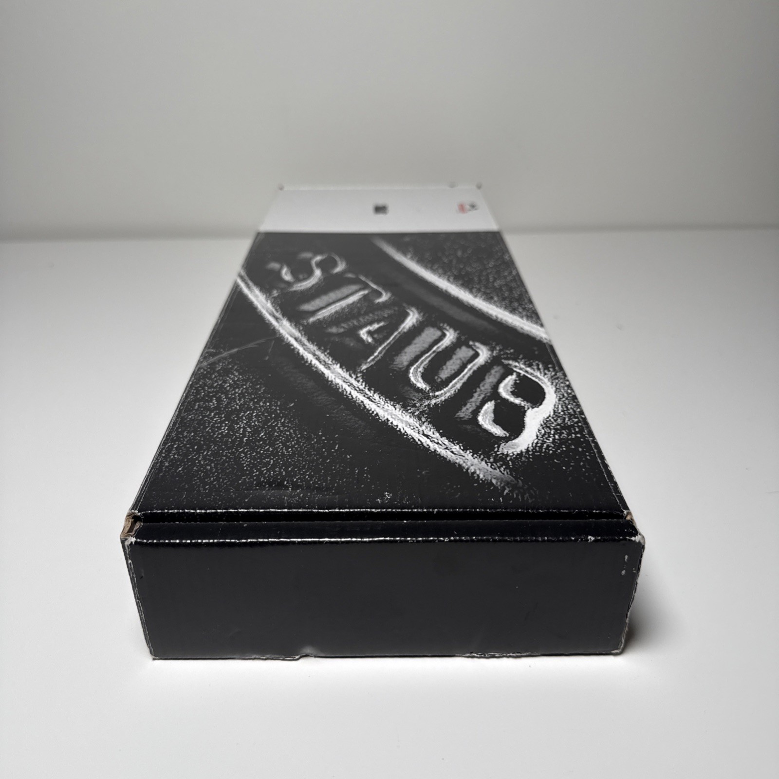Staub Wood Mini Cocotte Stand For 3 Round Mini Cocottes – Black – 1190700 – New