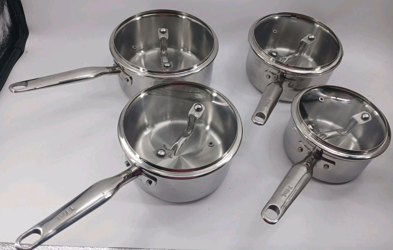 8 Piece Set T-fal Stainless Steel Saucepan W/ Glass Lids 1/2/2/3 Quart
