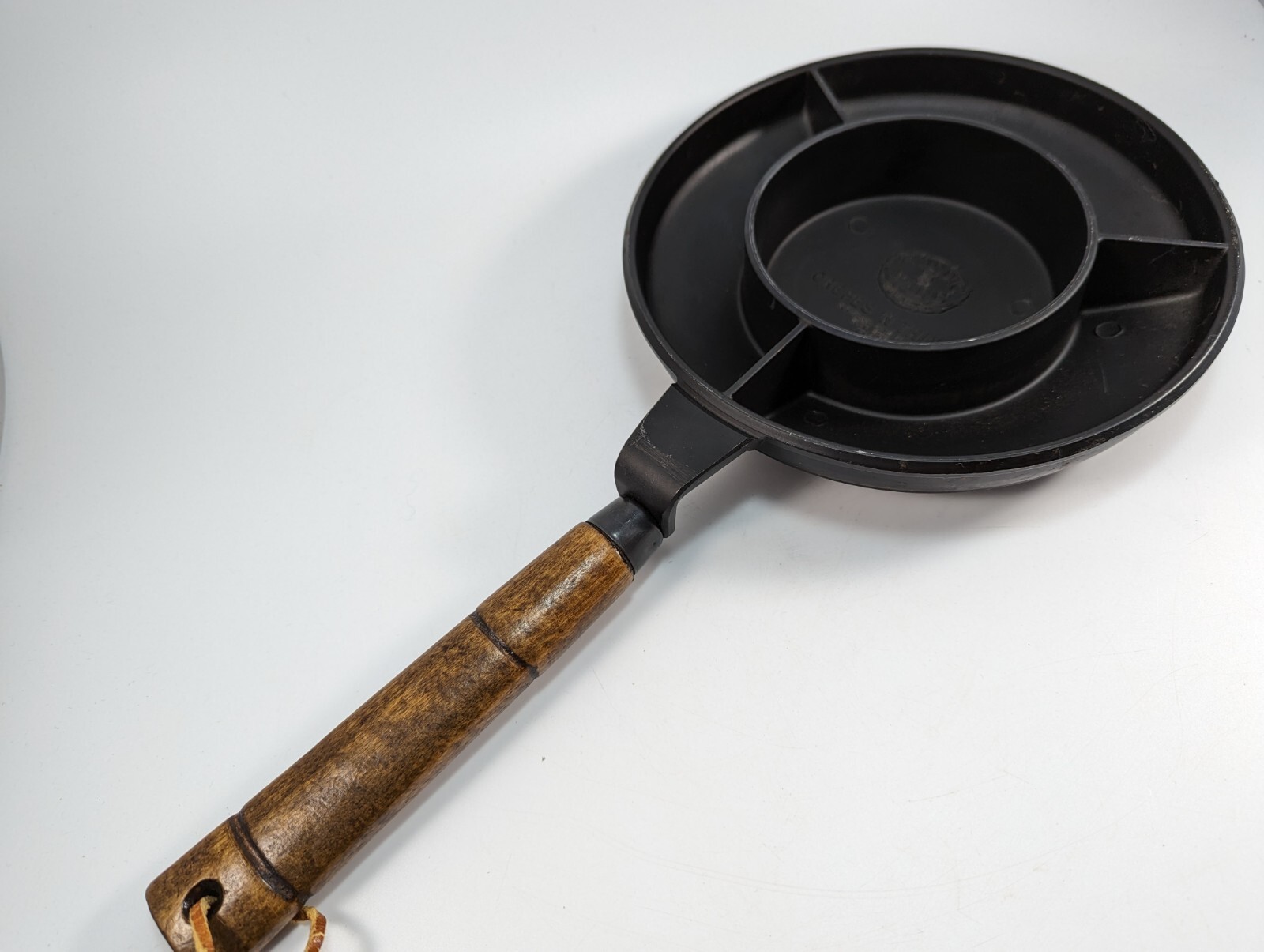 Nordic Ware Crepes n’ Things Cast Aluminum Crepe Pan with Wooden Handle