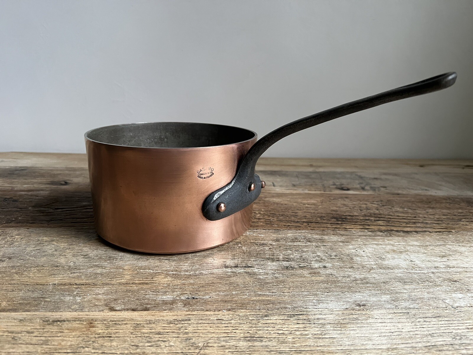 Gastro Cordon Bleu French Copper Pan with Beveled Edges – 16.5cm