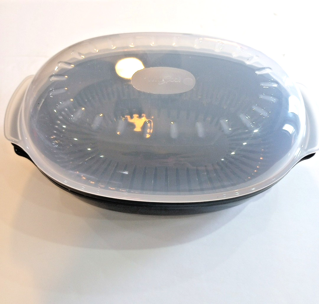 Whirlpool 3 Piece oval Microwave Steamer Cooker, Never Used 13-3/8″ Healthy Meal
