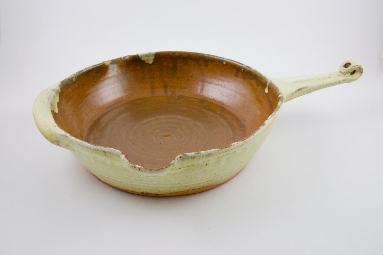 The Pottery Works Flameware Spouted 12″ Skillet Terry Silverman Fitzwilliam NH