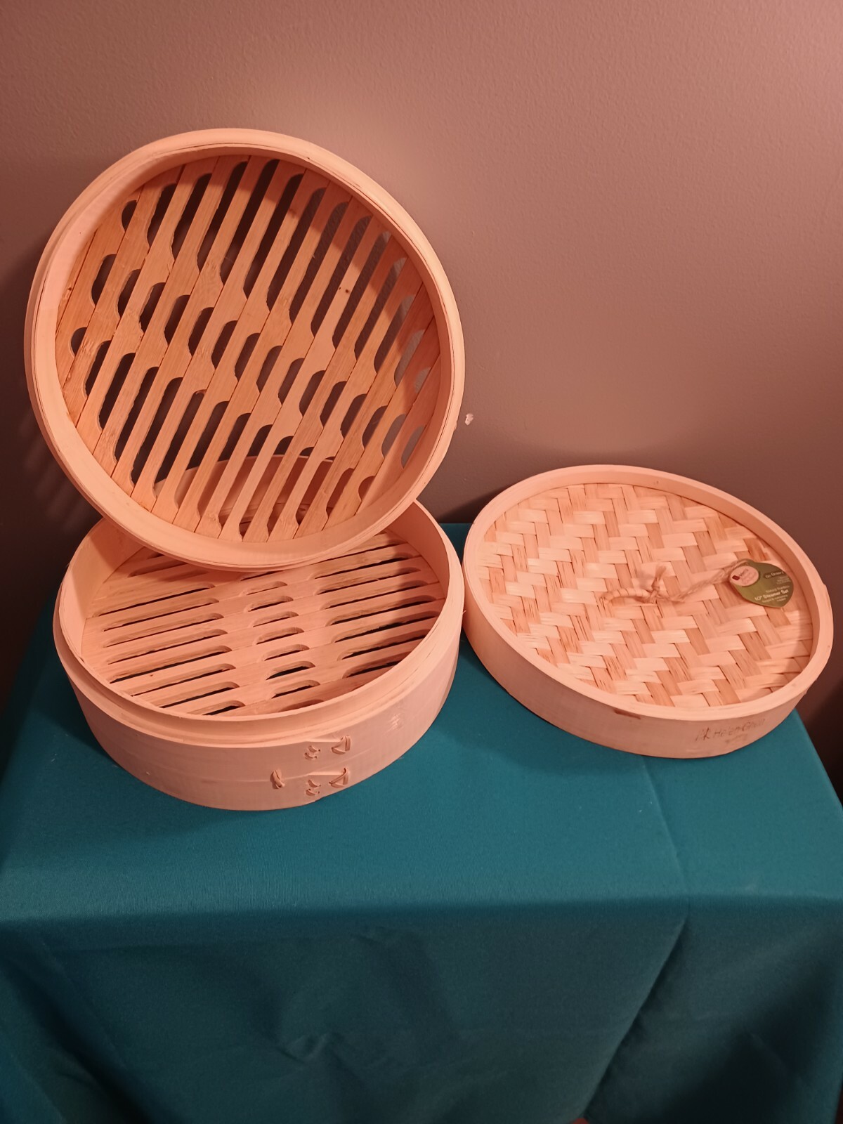 Helen’s Asian Kitchen 10 inch Steamer Set Natural Bamboo – New