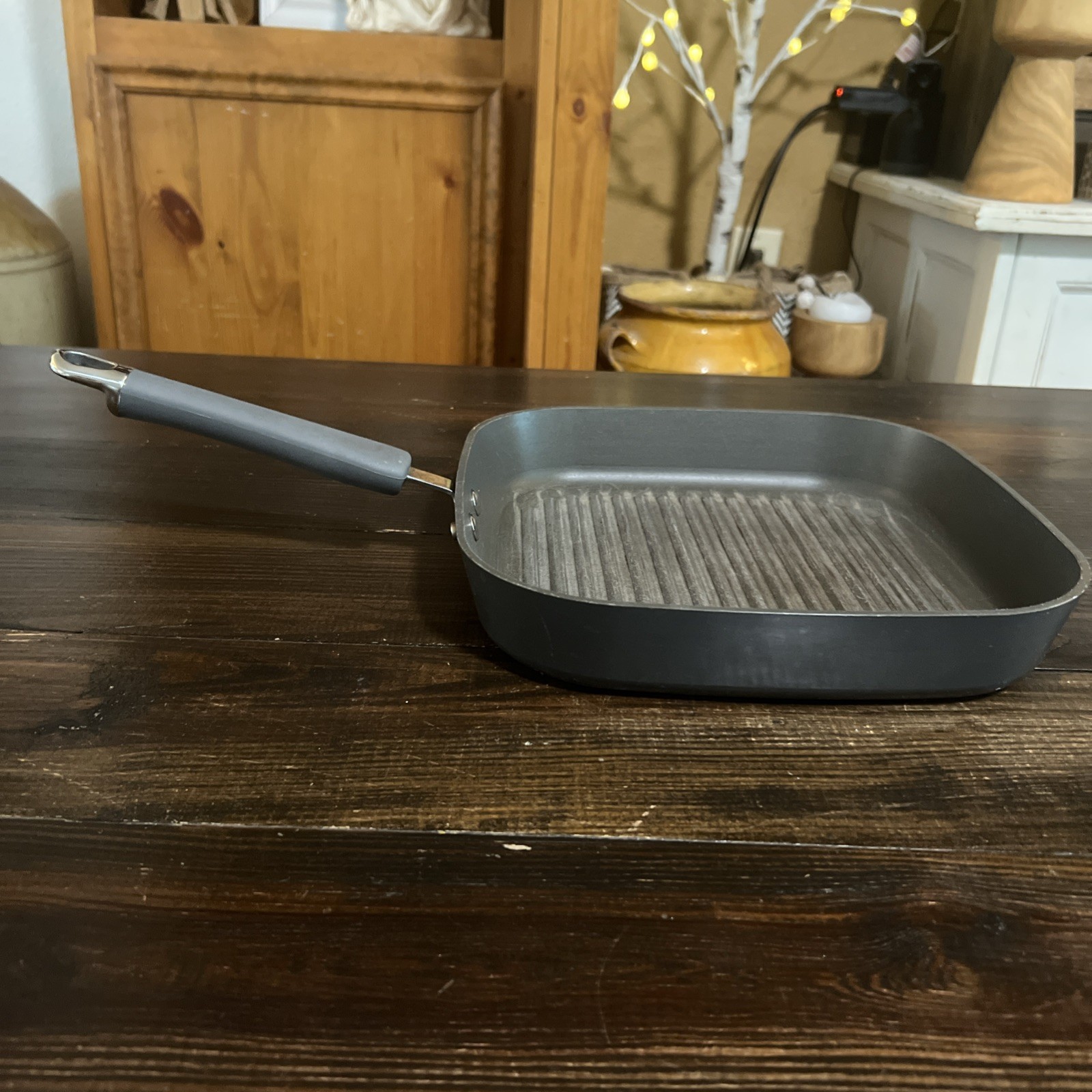 The Pampered Chef 11″ Square Non-Stick Grill Pan Panini #2868 Retired