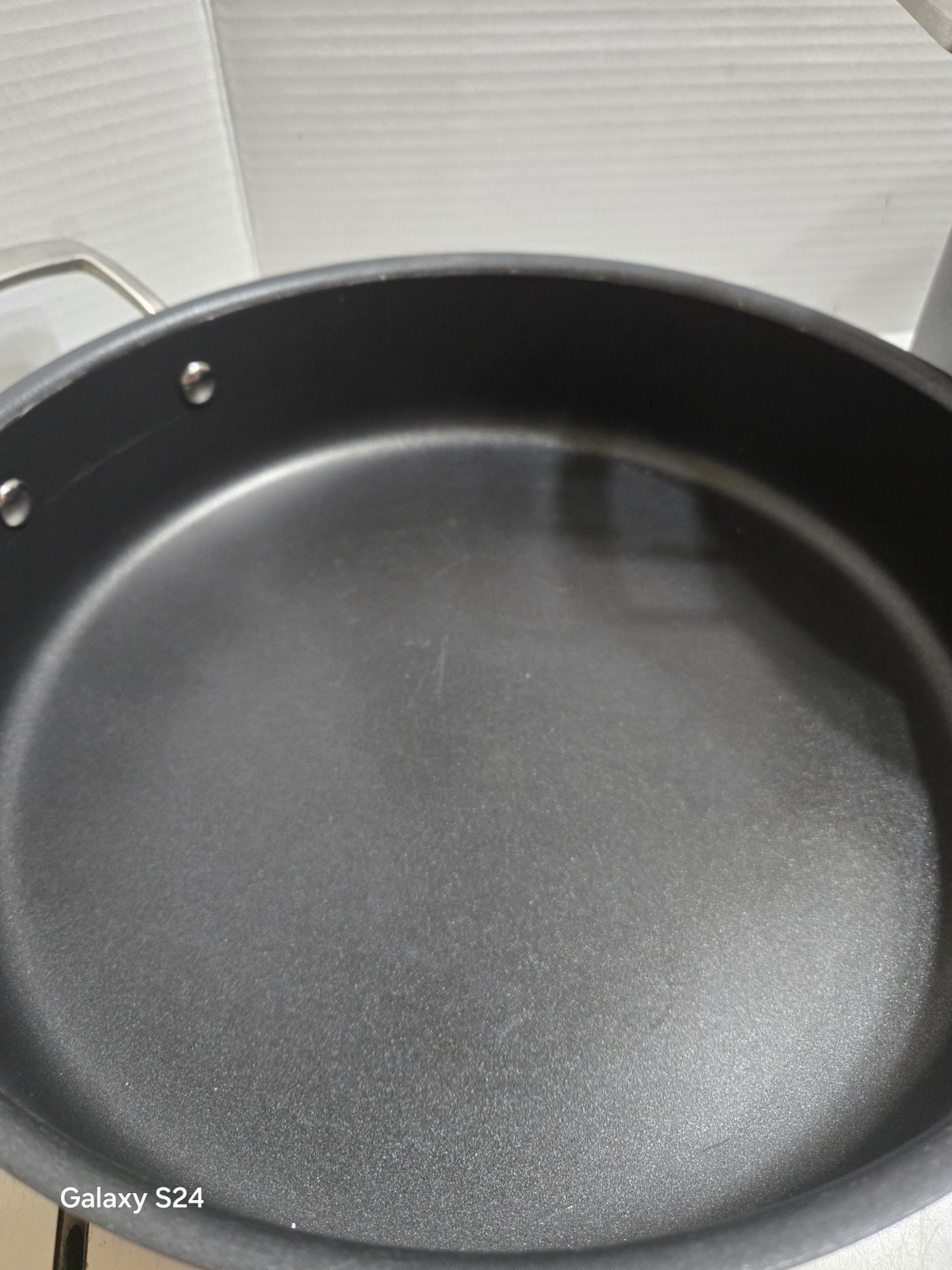 MEMBERS MARK PROFESSIONAL QUALITY 6 PIECES Hard Anodized Nonstick Cookware Set
