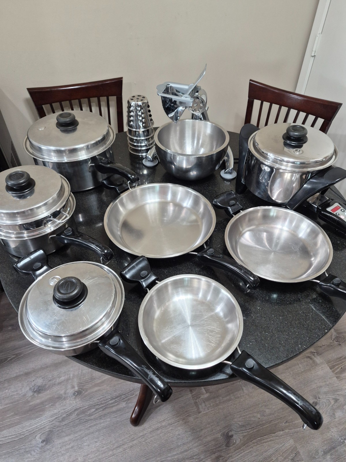 Saladmaster 316Ti Titanium Stainless Steel 34pcs Set/mp5 cooker /food processor