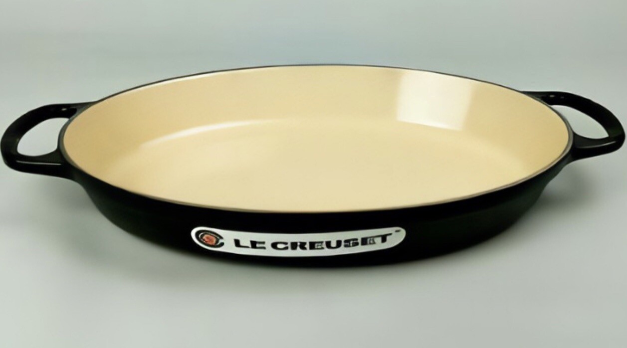 NIB LE CREUSET 3 QT SIGNATURE NOIR MATTE BLACK OVAL CAST IRON BAKER ENAMELED