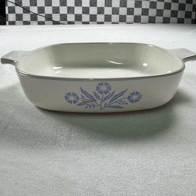 Vintage Corning Ware Cornflower Blue 7in Square Baking Dish A-23 No Lid