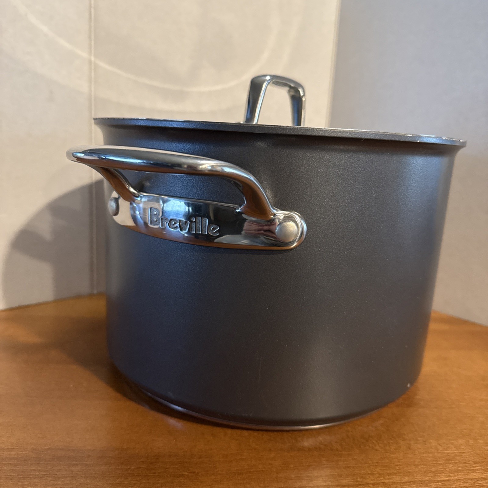 Breville 8 qt Quart Thermal Pro Hard-Anodized Stock Pot & Stainless Lid