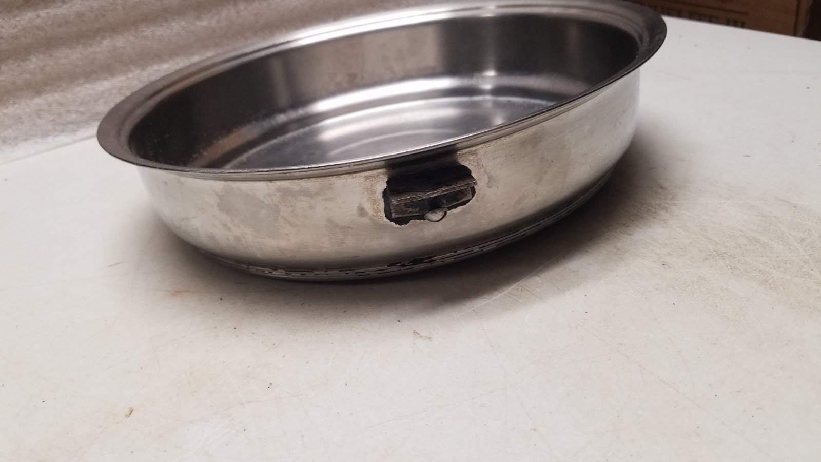 10″ x 2.5″ Stainless Steel Pan (D)