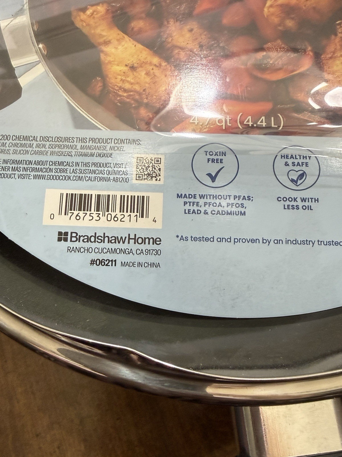 Good Cook Everyday 4.7 qt., Ceramic Nonstick Dutch Oven, Black