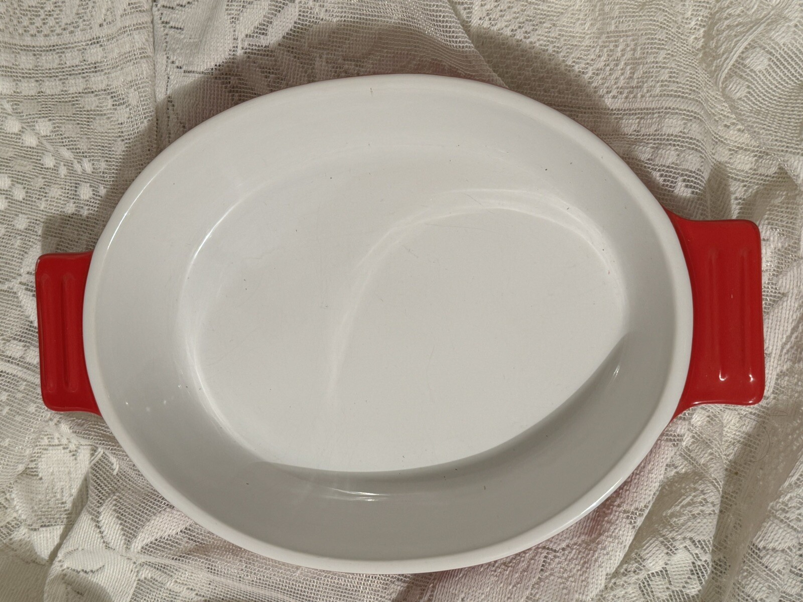 Cuisinart Stoneware 9.5” Oval Baker 1.5 qt Ceramic Casserole Baking Dish Red