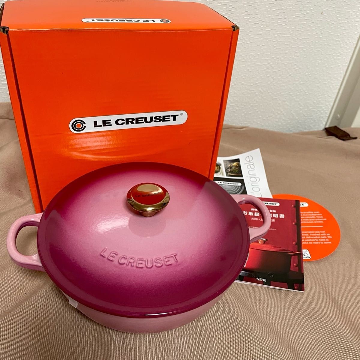 Le Creuset Marmite 22cm 2.6L Berry Pink Soup Pot Black Matte Enamel Cast Iron