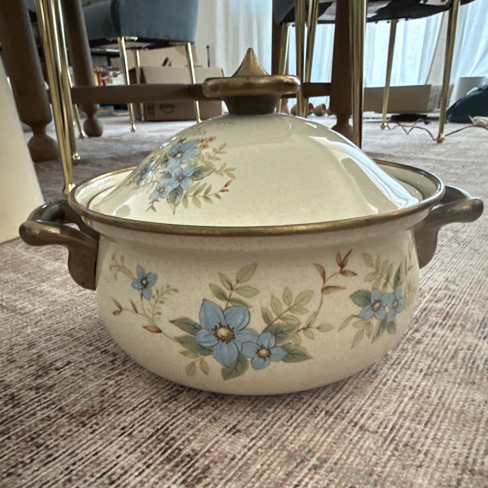 Mikasa Grande Chef Ceramic Double Handle Lidded Casserole Floral Cream Blue