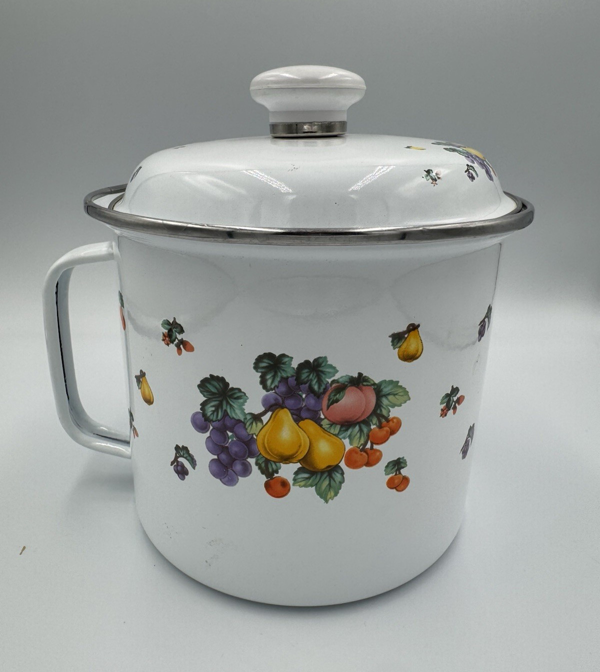 GMI Enamelware Saucepan 1 Qt w/ Lid Dishwasher Safe Gas/Electric White