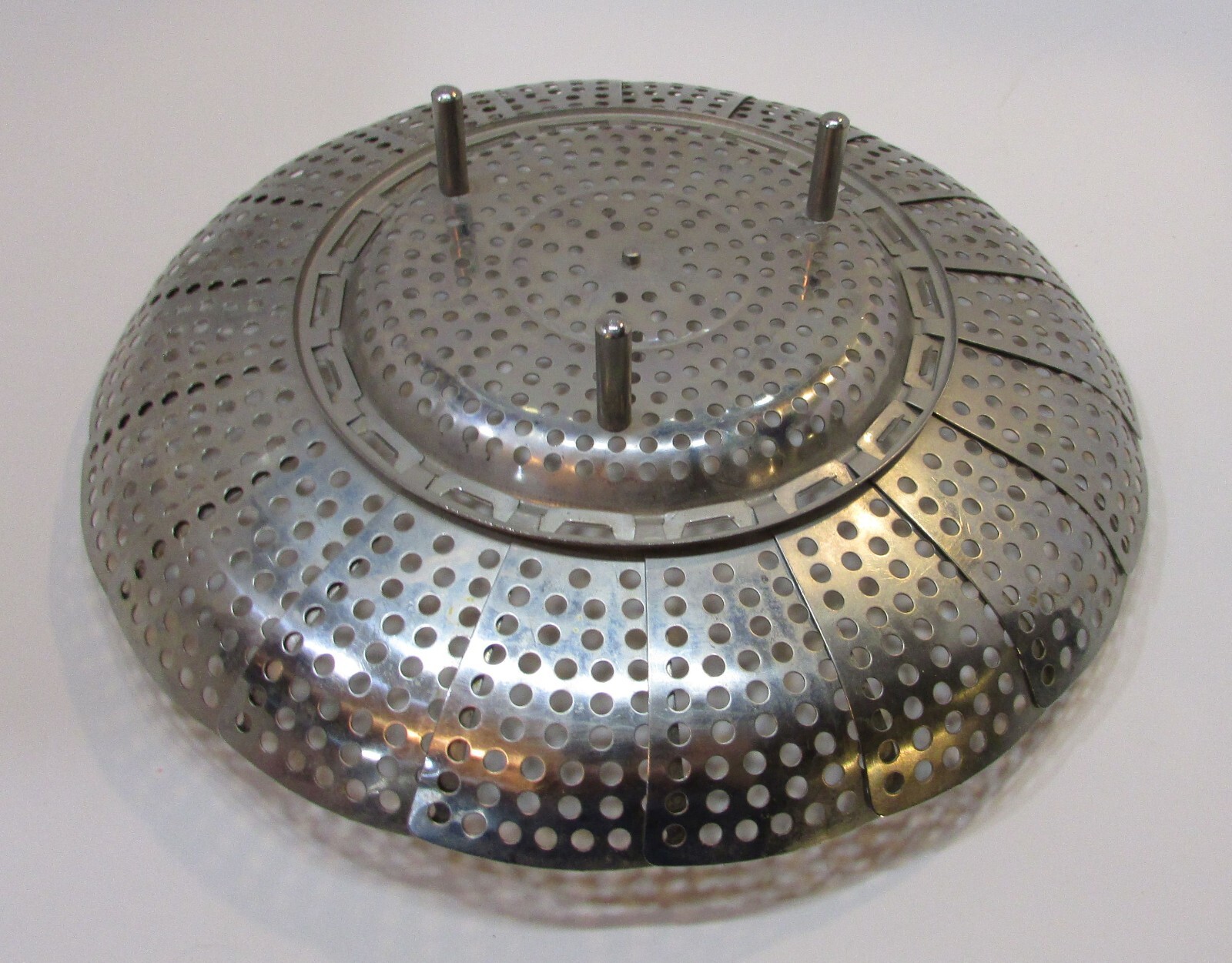 Old 1970s 5″ Adjustable Stainless Steel in Pan Steamer Vintage Strainer Colander