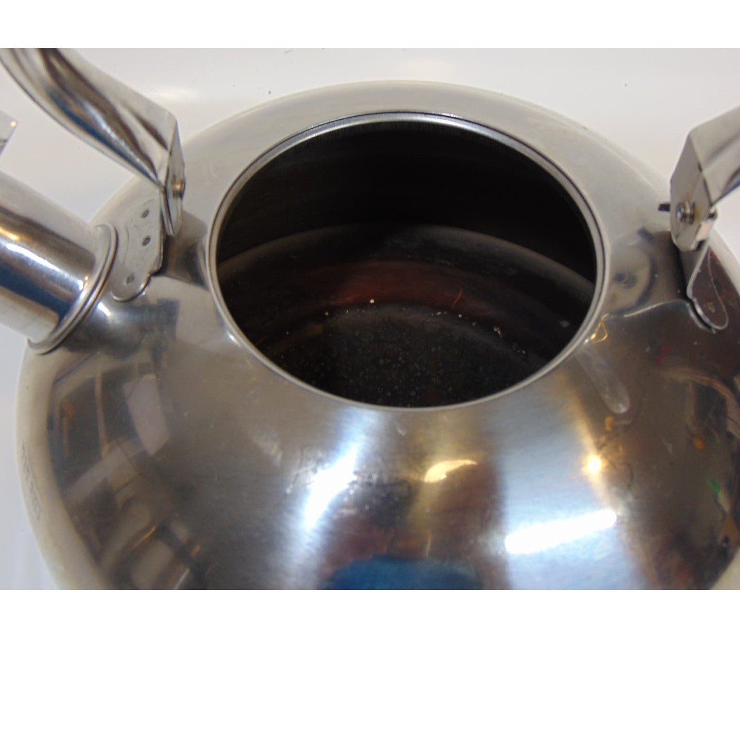 Whistling Tea Kettle Stove Top Stainless Steel Pot Water Coffee Boiling Silver