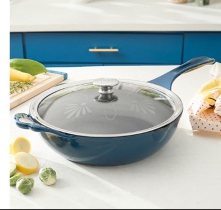 Princess House MI COCINA 11″ SKILLET FRYING PAN CAST IRON w/LID BLUE ENAMEL NEW!