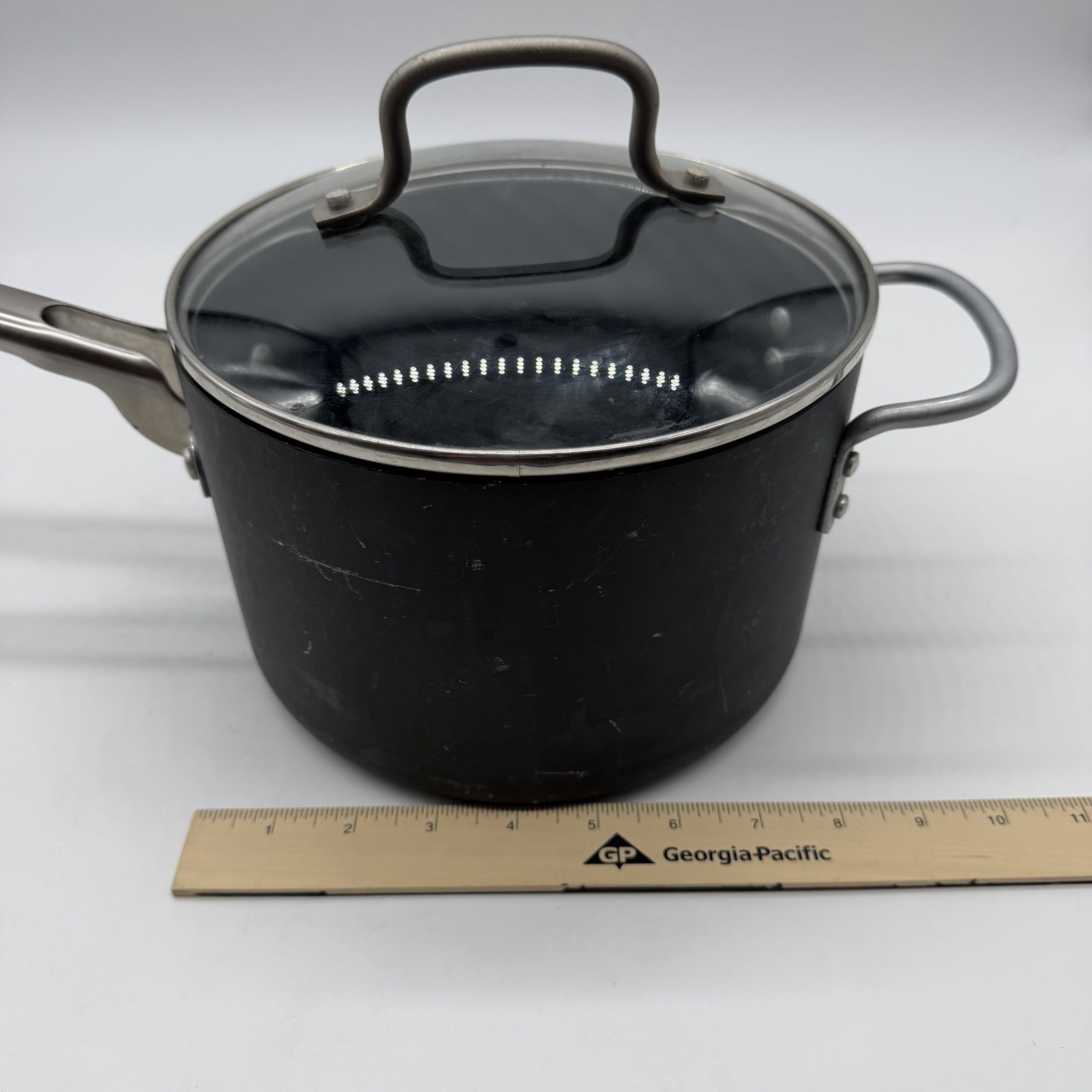 Calphalon 4 1/2-Qt Hard-Anodized Aluminum Stockpot #8704-1/2 w/Lid