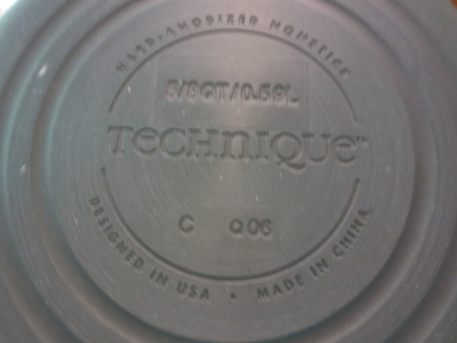 NEW TECHNIQUE COOKS ESSENTIALS 5/8 QT HARD ANODIZED NONSTICK BLUE COOKWARE