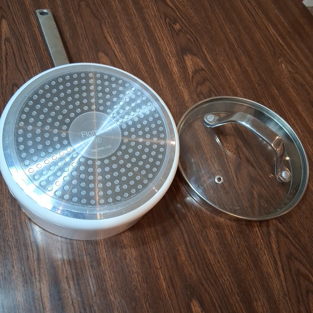 Figmint Nonstick 1 Qt. White Ceramic Coated Aluminum Saucepan & Lid NEW Cond.