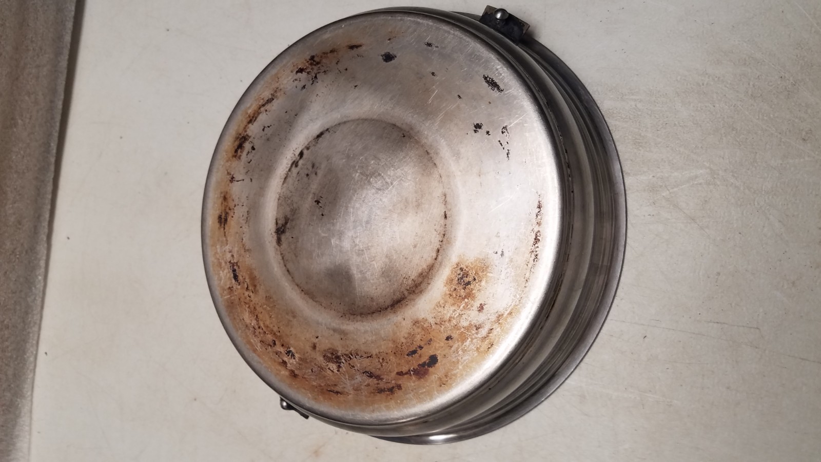 10″ x 2.5″ Stainless Steel Pan (D)